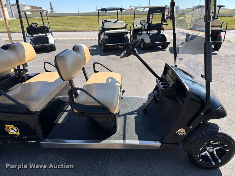 image for item DZ4739 2006 E-Z-GO TXTG golf cart