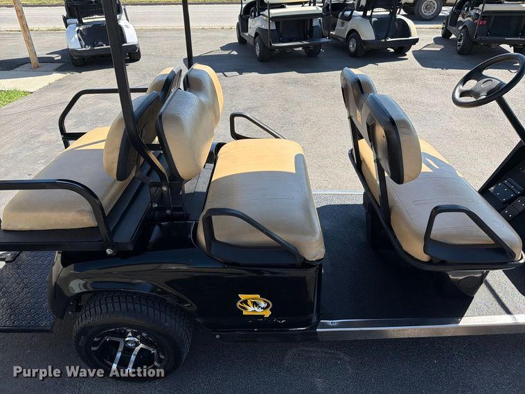 image for item DZ4739 2006 E-Z-GO TXTG golf cart