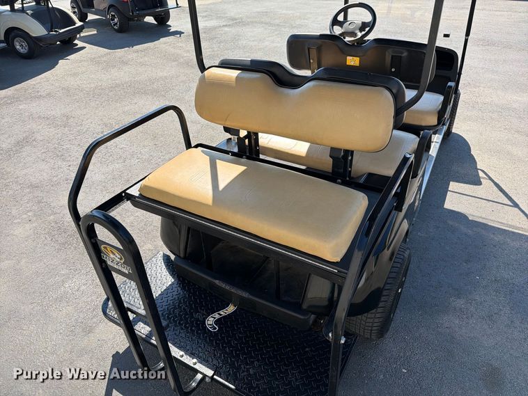 image for item DZ4739 2006 E-Z-GO TXTG golf cart