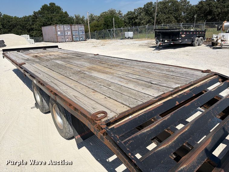 image for item DZ4755 2007 Trailerman equipment trailer