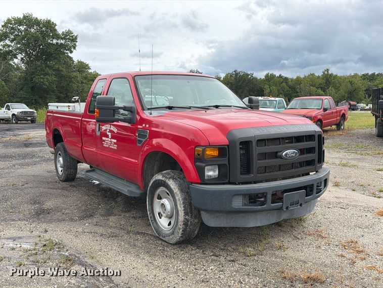 image for item DZ4783 2009 Ford F350 Super Duty XL Ext. Cab pickup truck