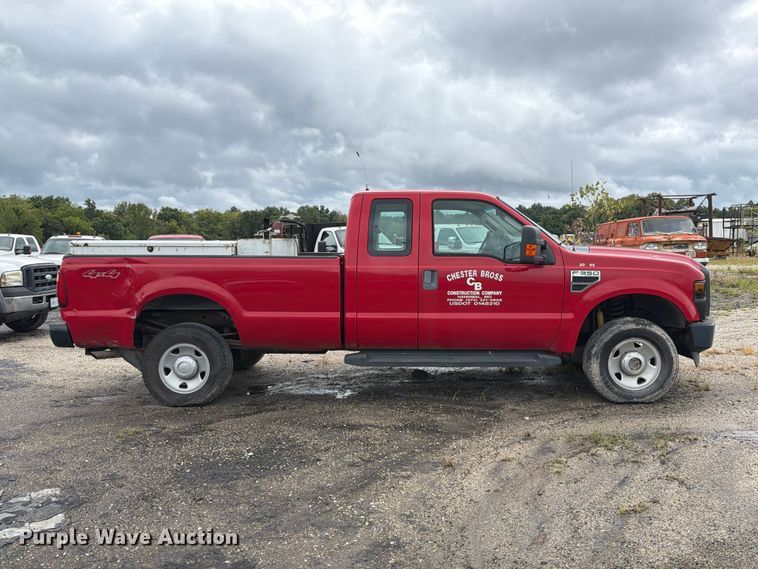 image for item DZ4783 2009 Ford F350 Super Duty XL Ext. Cab pickup truck