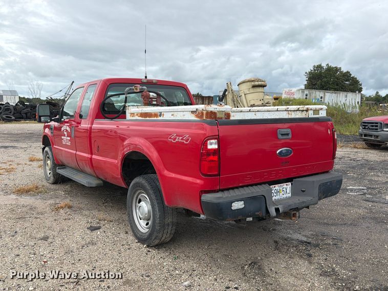 image for item DZ4783 2009 Ford F350 Super Duty XL Ext. Cab pickup truck