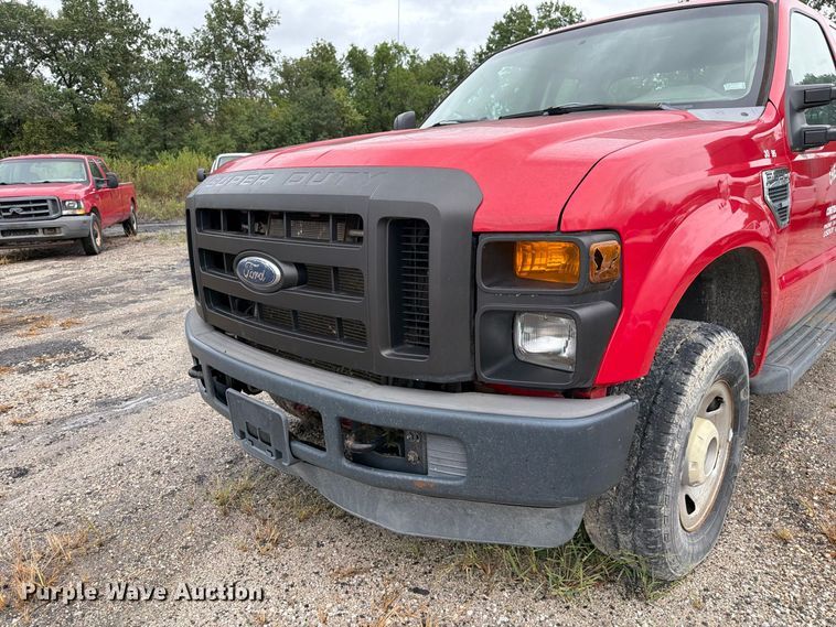 image for item DZ4783 2009 Ford F350 Super Duty XL Ext. Cab pickup truck