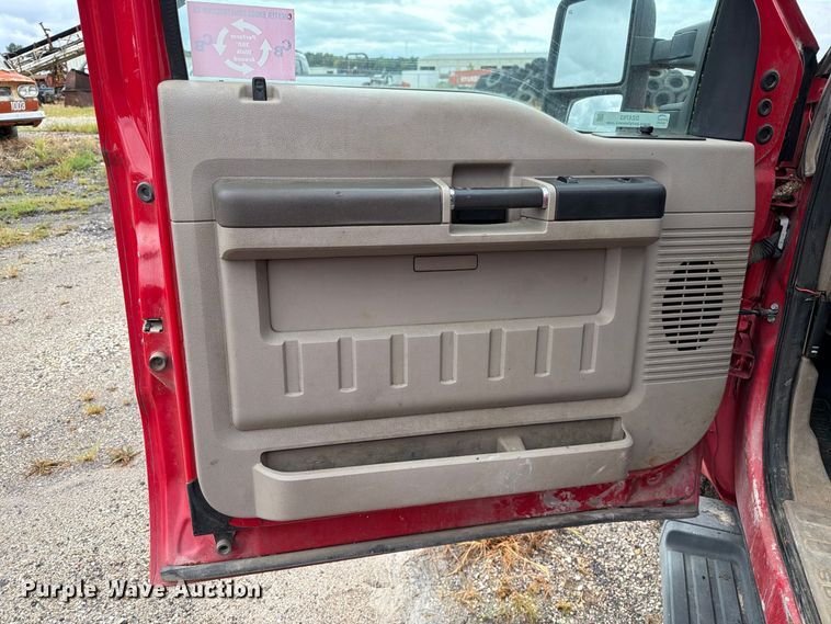 image for item DZ4783 2009 Ford F350 Super Duty XL Ext. Cab pickup truck