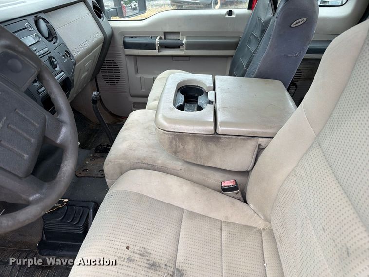 image for item DZ4783 2009 Ford F350 Super Duty XL Ext. Cab pickup truck