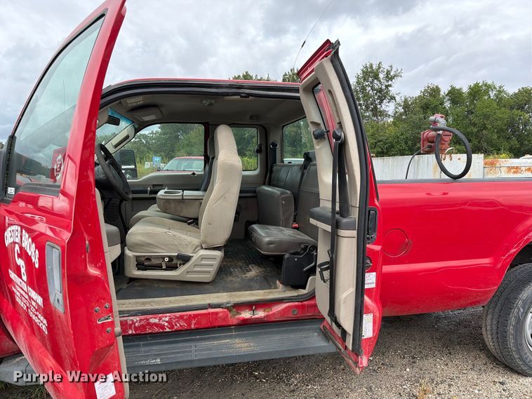 image for item DZ4783 2009 Ford F350 Super Duty XL Ext. Cab pickup truck