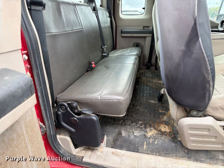 image for item DZ4783 2009 Ford F350 Super Duty XL Ext. Cab pickup truck