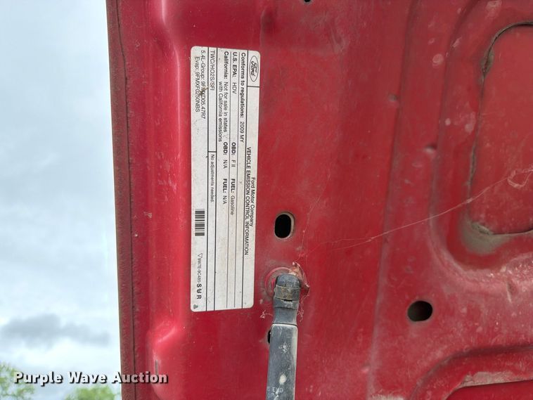 image for item DZ4783 2009 Ford F350 Super Duty XL Ext. Cab pickup truck