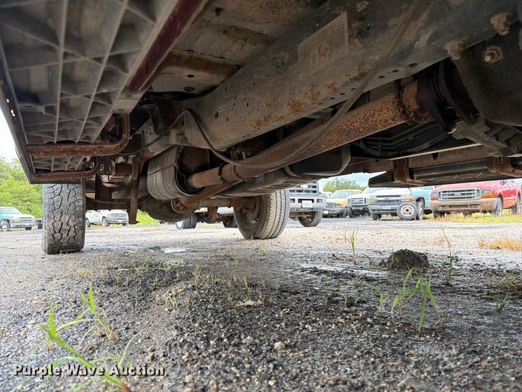 image for item DZ4783 2009 Ford F350 Super Duty XL Ext. Cab pickup truck