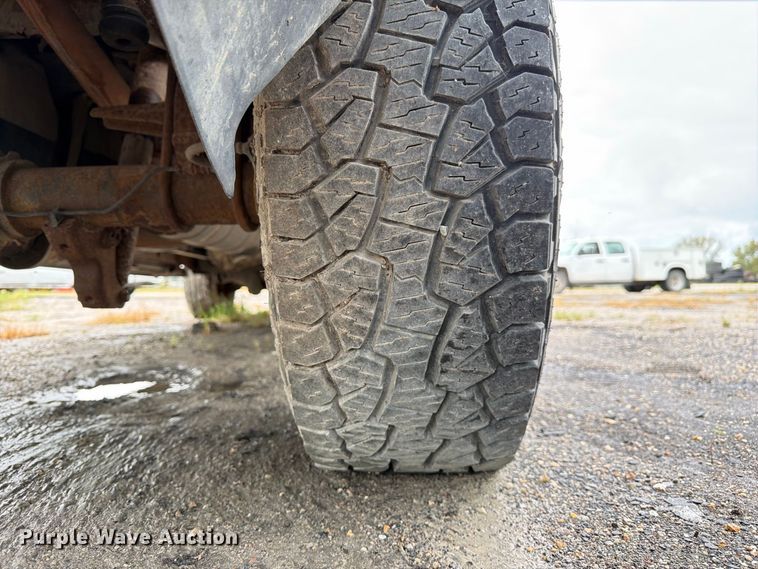 image for item DZ4783 2009 Ford F350 Super Duty XL Ext. Cab pickup truck