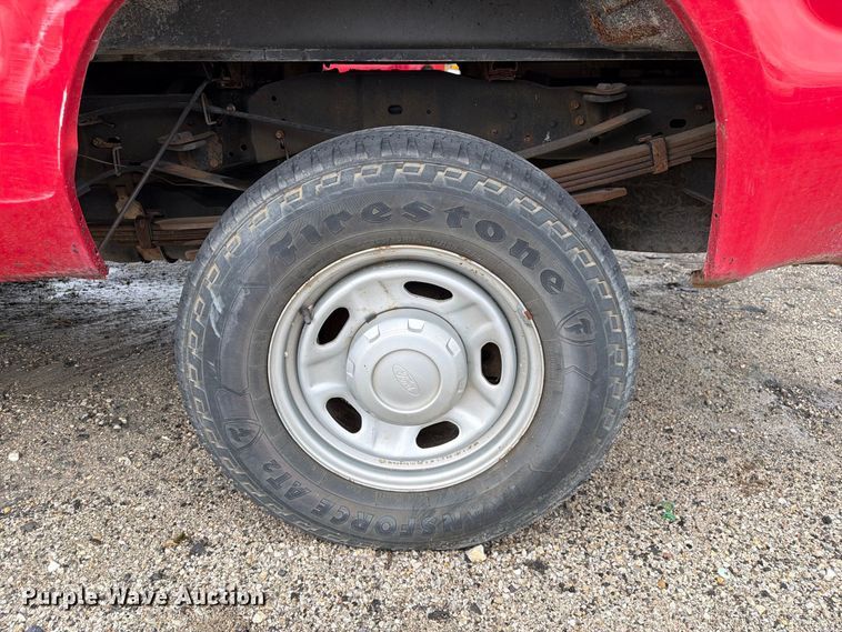 image for item DZ4783 2009 Ford F350 Super Duty XL Ext. Cab pickup truck
