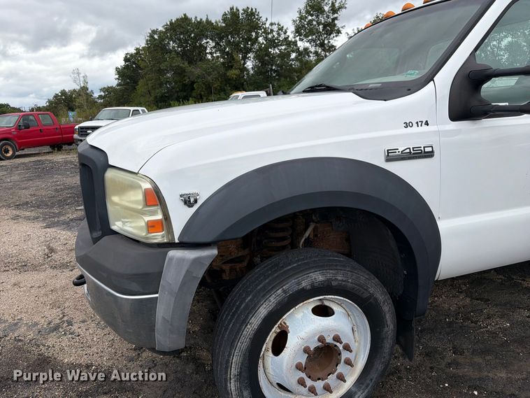 image for item DZ4784 2007 Ford F450 Super Duty XL utility / service truck