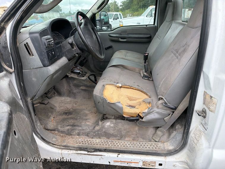 image for item DZ4784 2007 Ford F450 Super Duty XL utility / service truck