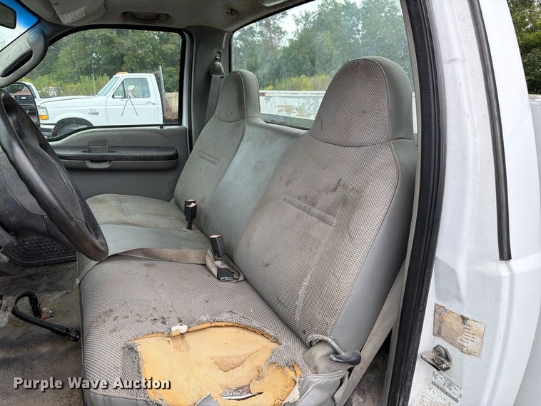 image for item DZ4784 2007 Ford F450 Super Duty XL utility / service truck