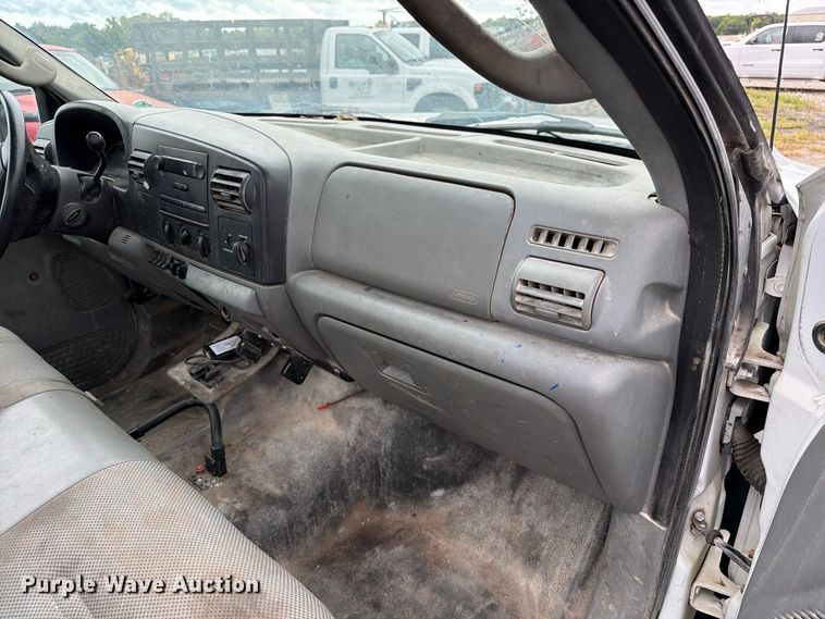 image for item DZ4784 2007 Ford F450 Super Duty XL utility / service truck