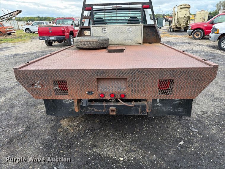 image for item DZ4785 1995 Ford F450 Super Duty flatbed truck