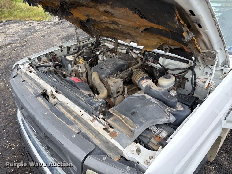 image for item DZ4785 1995 Ford F450 Super Duty flatbed truck