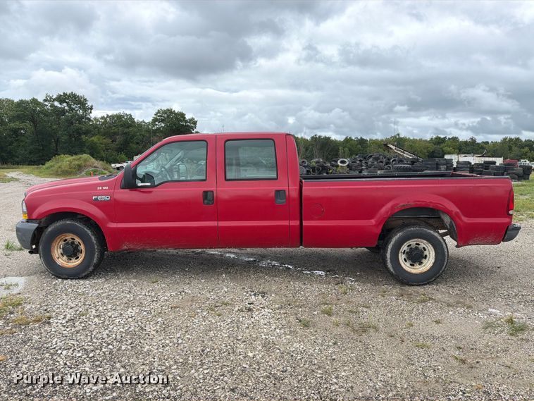 image for item DZ4786 2004 Ford F250 Super Duty Crew Cab pickup truck