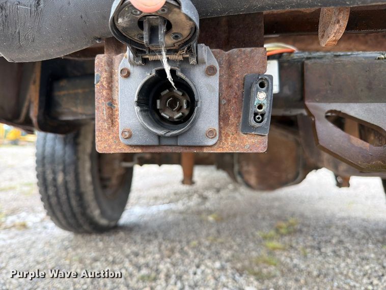 image for item DZ4786 2004 Ford F250 Super Duty Crew Cab pickup truck