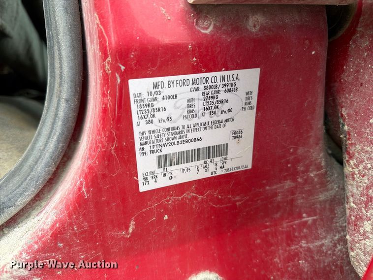 image for item DZ4786 2004 Ford F250 Super Duty Crew Cab pickup truck