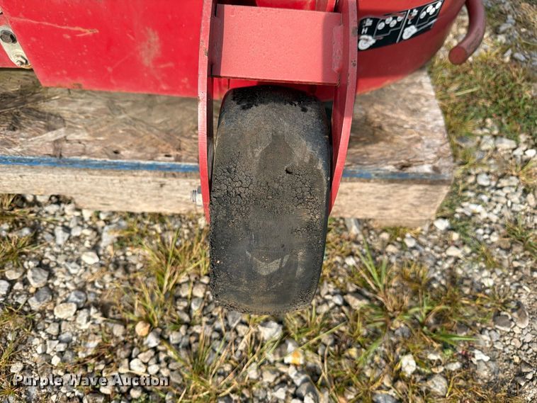 image for item DZ4788 Toro mower deck