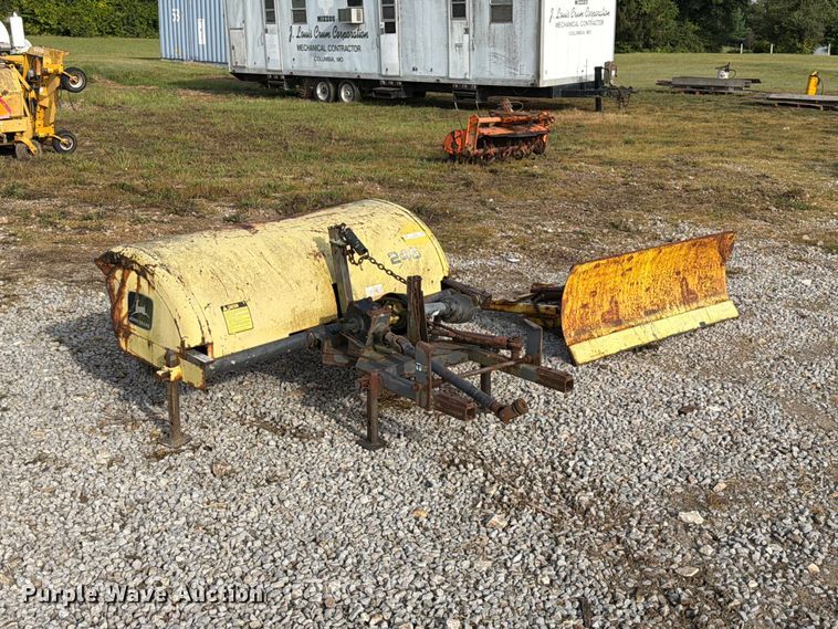 image for item DZ4792 John Deere lawn mower attachments
