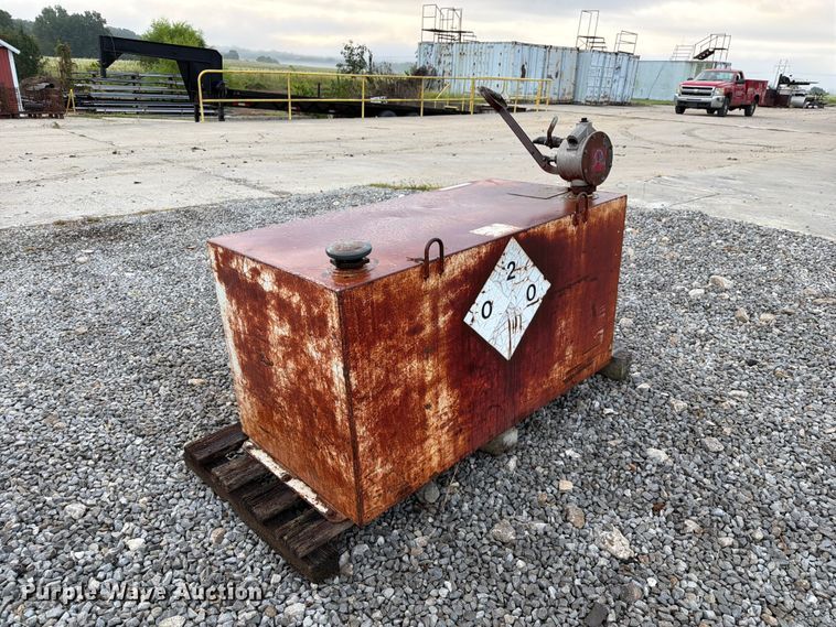 image for item DZ4794 Delta R-110 fuel tank