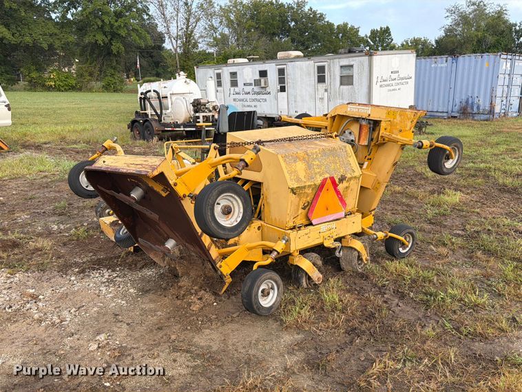 image for item DZ4797 2000 Hustler 4600 ZTR lawn mower