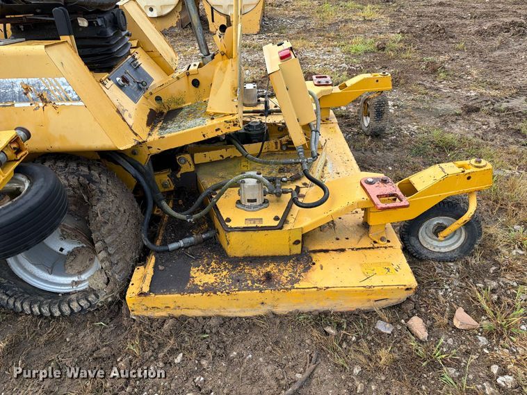 image for item DZ4797 2000 Hustler 4600 ZTR lawn mower