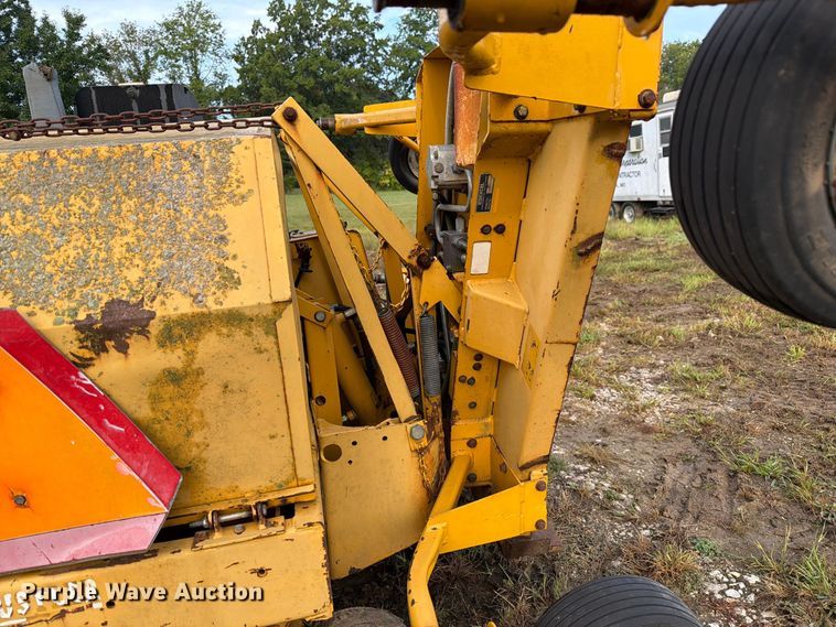 image for item DZ4797 2000 Hustler 4600 ZTR lawn mower