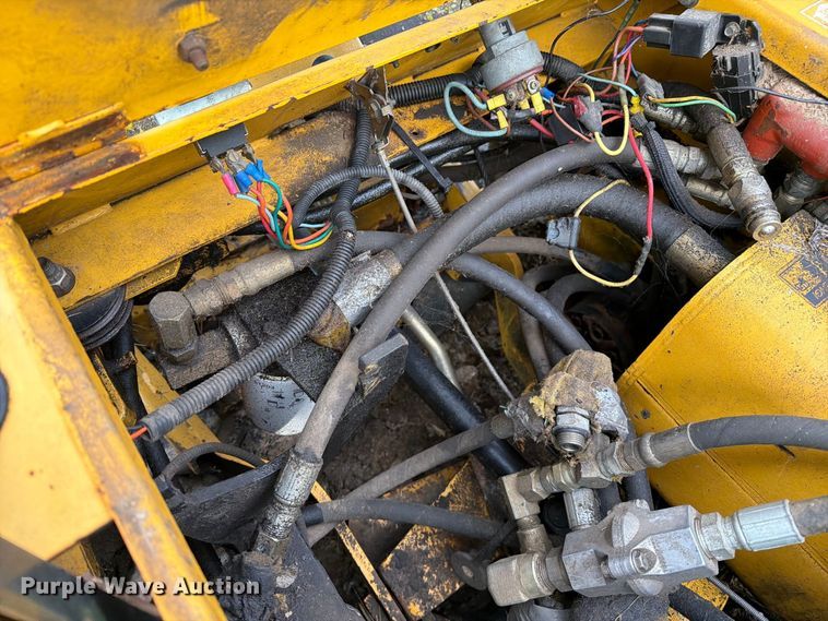 image for item DZ4797 2000 Hustler 4600 ZTR lawn mower