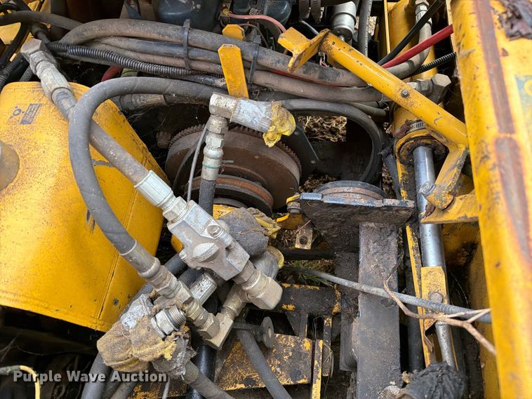 image for item DZ4797 2000 Hustler 4600 ZTR lawn mower