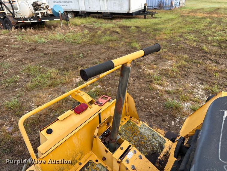 image for item DZ4797 2000 Hustler 4600 ZTR lawn mower