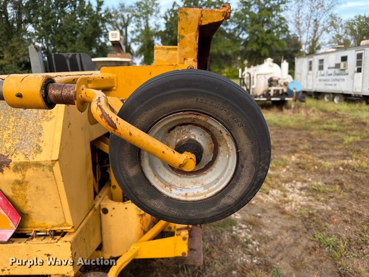 image for item DZ4797 2000 Hustler 4600 ZTR lawn mower