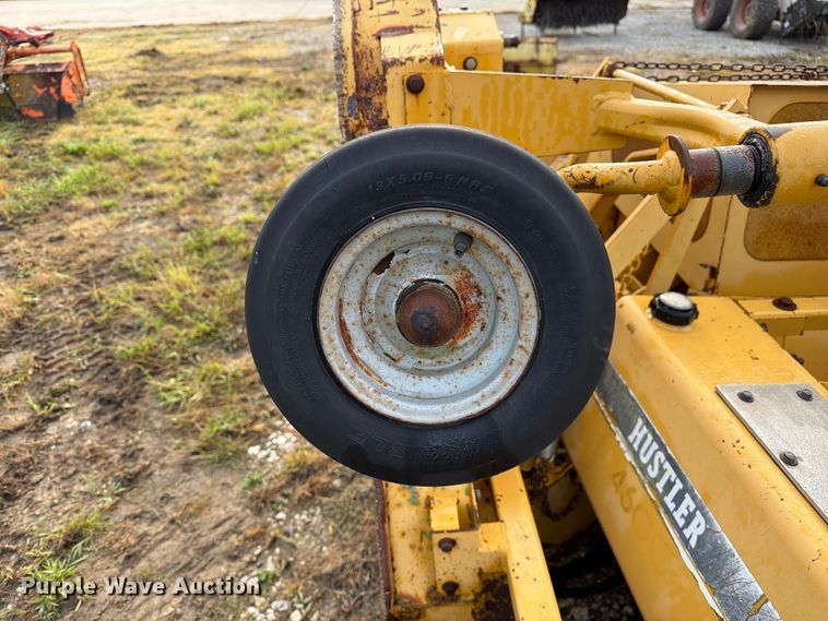 image for item DZ4797 2000 Hustler 4600 ZTR lawn mower