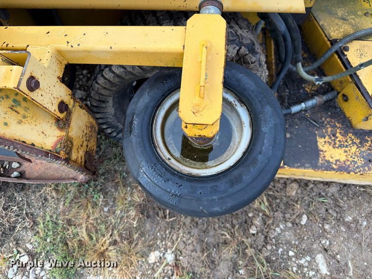 image for item DZ4797 2000 Hustler 4600 ZTR lawn mower