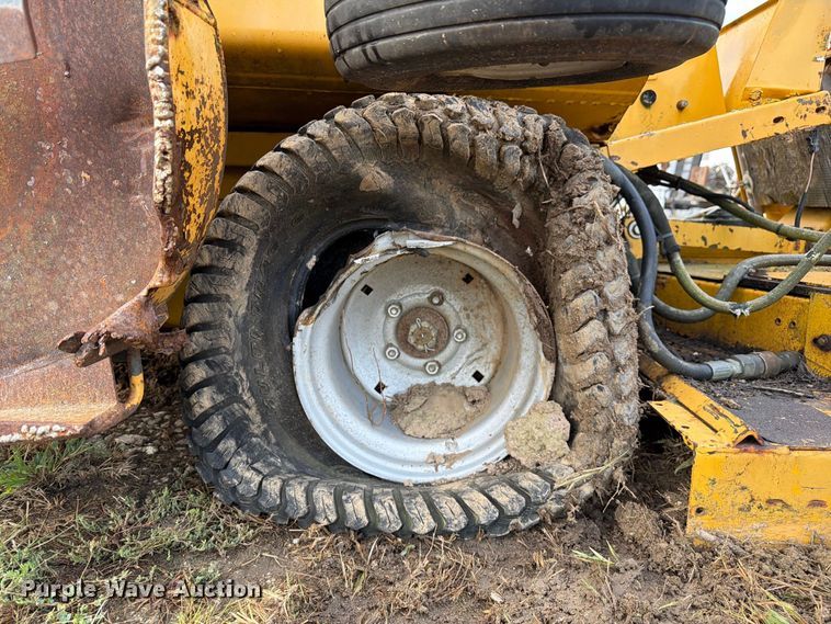 image for item DZ4797 2000 Hustler 4600 ZTR lawn mower