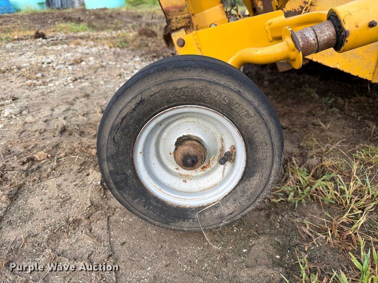 image for item DZ4797 2000 Hustler 4600 ZTR lawn mower
