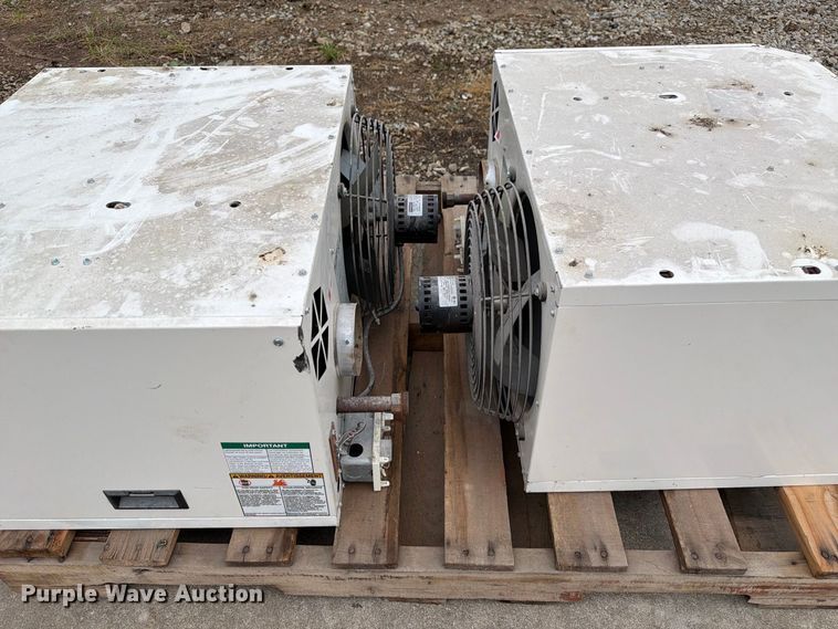 image for item DZ4799 (2) Reznor V3 TCore2 heaters