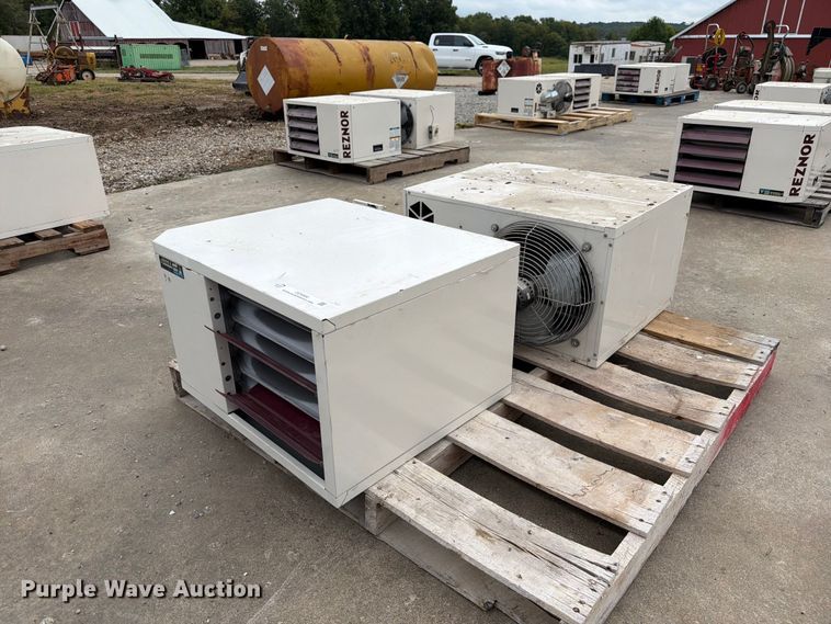 image for item DZ4800 (2) Reznor V3 TCore2 heaters