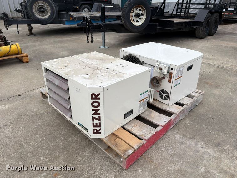 image for item DZ4800 (2) Reznor V3 TCore2 heaters
