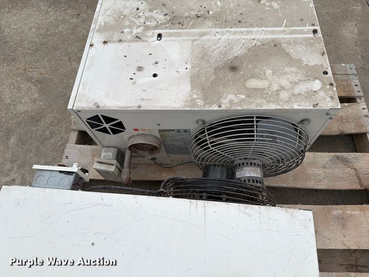 image for item DZ4800 (2) Reznor V3 TCore2 heaters