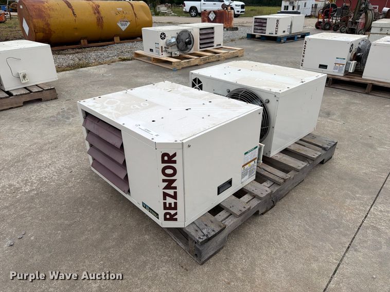 image for item DZ4801 (2) Reznor V3 TCore2 heaters