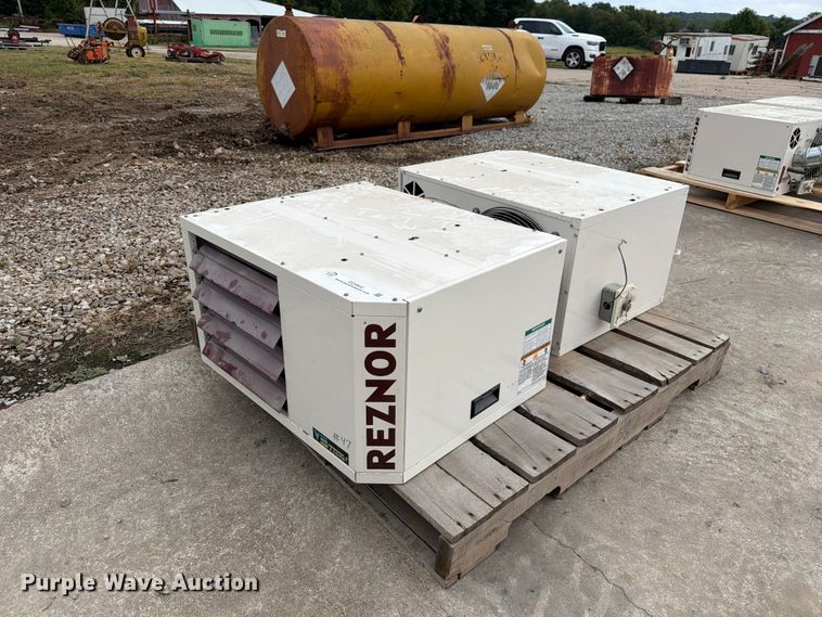 image for item DZ4802 (2) Reznor V3 TCore2 heaters