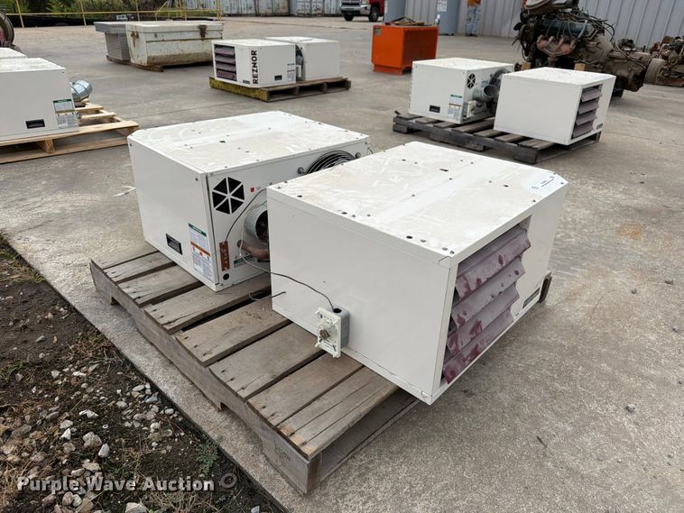 image for item DZ4802 (2) Reznor V3 TCore2 heaters