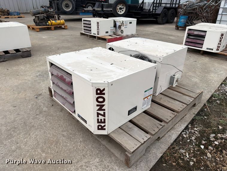 image for item DZ4802 (2) Reznor V3 TCore2 heaters