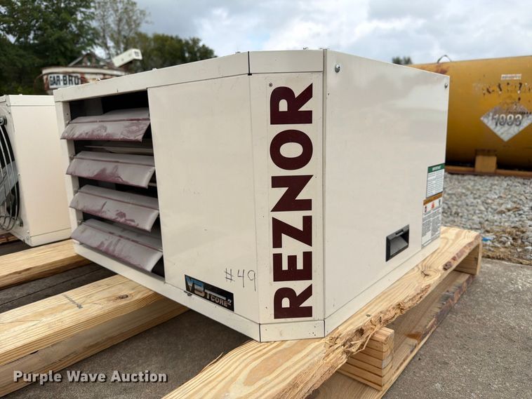 image for item DZ4803 (2) Reznor V3 TCore2 heaters