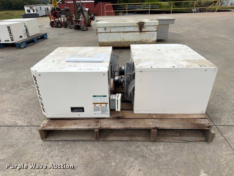 image for item DZ4804 (2) Reznor V3 TCore2 heaters