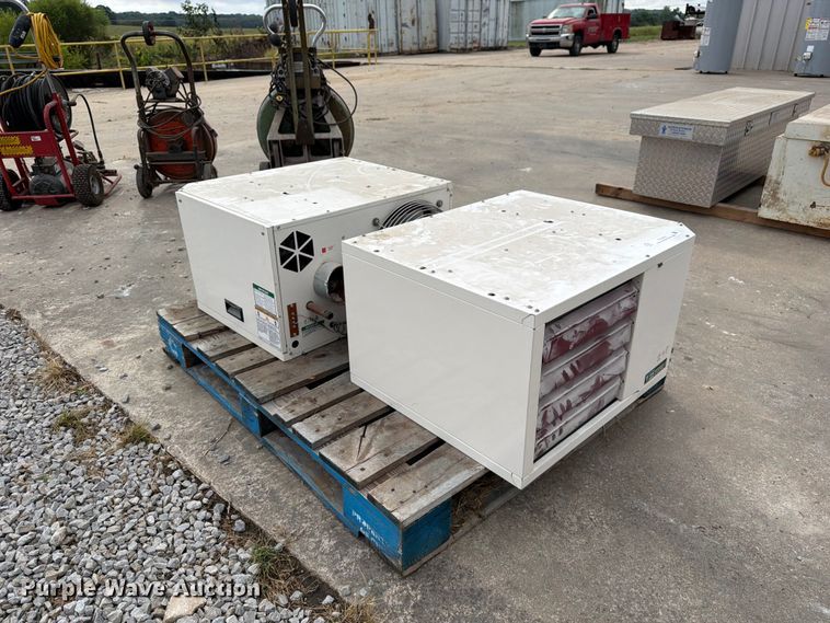 image for item DZ4805 (2) Reznor V3 TCore2 heaters